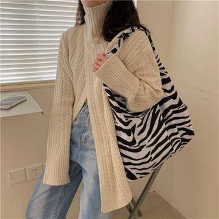 Slit-hem Turtleneck Cable Knit Sweater