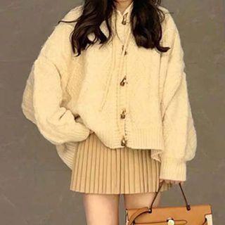 Toggle Cardigan / Pleated Mini A-line Skirt / Set