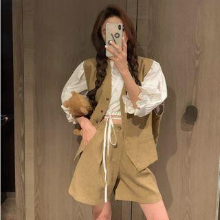 Lace V-neck Long-sleeve Cropped Blouse / Plain Vest / Shorts