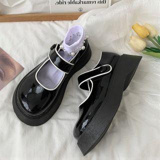 Contrast Trim Platform Mary Jane Shoes