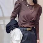Puff-sleeve Chain-accent Blouse