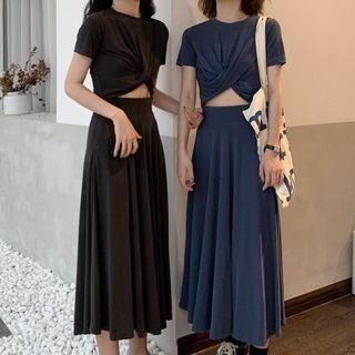 Set: Twisted Short Sleeve Cropped Top + Pleated A-line Skirt