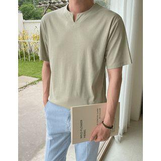 Notch-neck Colored T-shirt