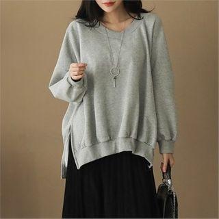 V-neck Slit-side Fleece-lined Sweatshirt