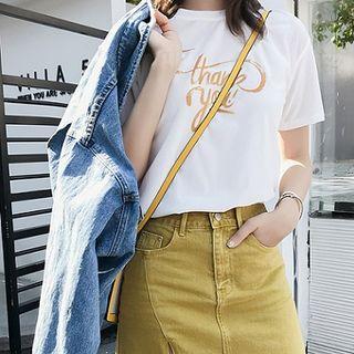 Set: Short-sleeve Lettering T-shirt + Mini Denim Skirt