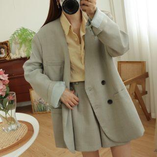 Single Breasted Blazer / Wide-leg Shorts