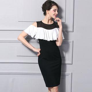 Color Panel Cut Out Shoulder Short Sleeve Dress
