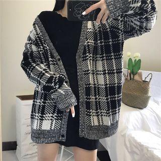 Plaid V-neck Cardigan