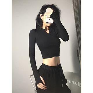 Long-sleeve Notch-neck Cropped Sports T-shirt
