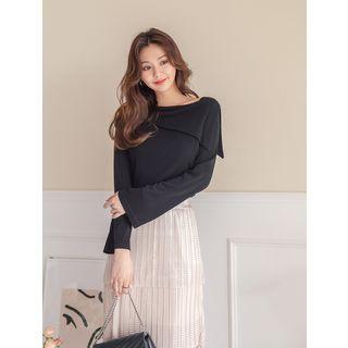 Plus Size Capelet Long-sleeve Top