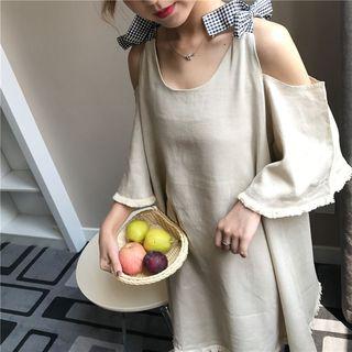 Fray Hem Cut Out Shoulder 3/4 Sleeve Dress