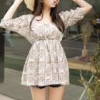 V-neck Elbow-sleeve Gathered Floral Top