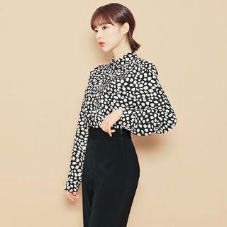Slit-side Pattern Blouse