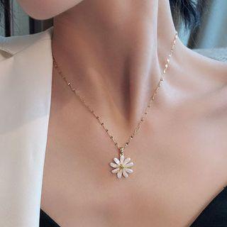 Stainless Steel Flower Pendant Necklace 1 Pc - Stainless Steel Flower Pendant Necklace - One Size