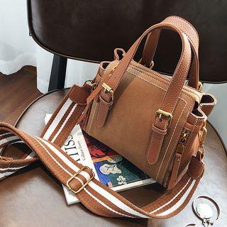 Side Zip Shoulder Bag