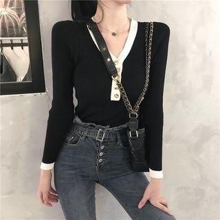 Color-block V-neck Long-sleeve Slim-fit Knit Top