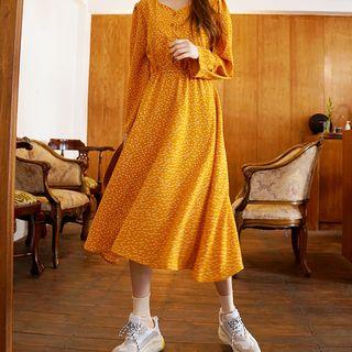 Square-neck Dotted Midi Flare Dress