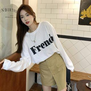 Long-sleeve Lettering T-shirt + Buttoned Skort