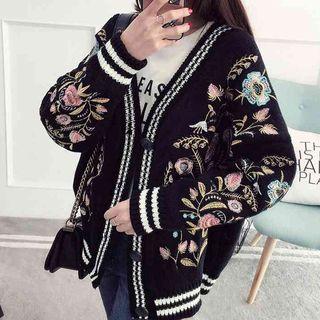 Flower Embroidered Chunky Cardigan