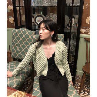 V-neck Chunky Cropped Cardigan