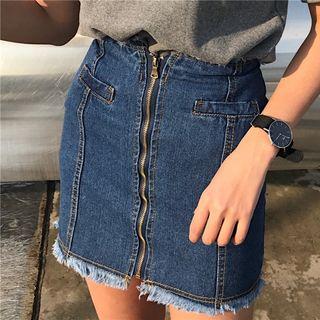 Frayed Hem Front Zip Denim Skirt