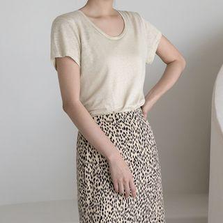 Basic Round-neck Linen T-shirt