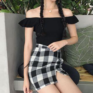 Plain Off-shoulder Top / Gingham Mini Skirt