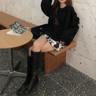 Cold-shoulder Pullover / Printed Mini Skirt