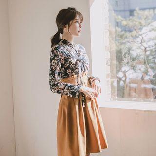 Hanbok Top (floral / Navy Blue)