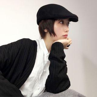 Plain Ivy Cap