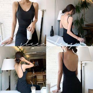 Open-back Slim Camisole Top