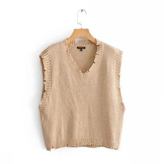Ripped Cropped Knit Vest
