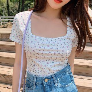 Square-neck Floral Cropped T-shirt