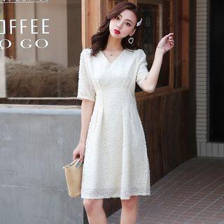 Elbow-sleeve Feathered A-line Dress