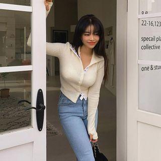 Mock-neck Snap-button Knit Crop Top