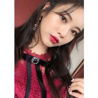 Faux-gem Long Ribbon Brooch