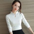 Keyhole Neck Stand-collar Knit Top