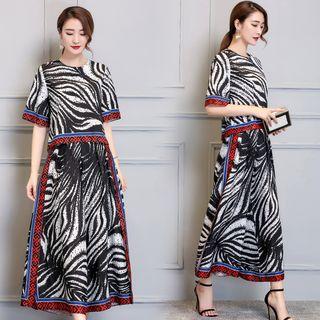 Set: Elbow-sleeve Patterned Top + Wide Leg Pants