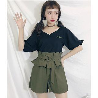 Elbow-sleeve Top / Wide-leg Shorts