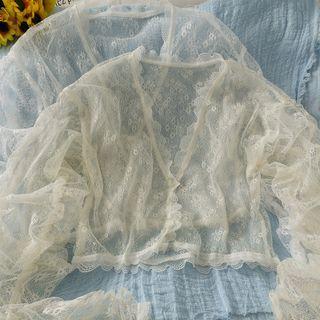 Wave-edge Sheer Lace Top