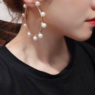 Faux Pearl Loop Earring