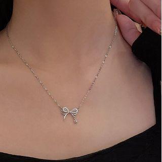 Bow Rhinestone Pendant Stainless Steel Choker Gold - One Size