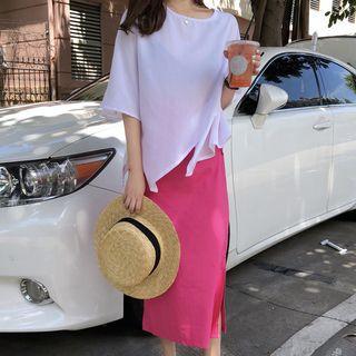 Short-sleeve Asymmetrical T-shirt / Straight Fit Midi Skirt