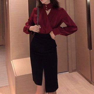 Choker-neck Blouse / Slit Detail Pencil Skirt
