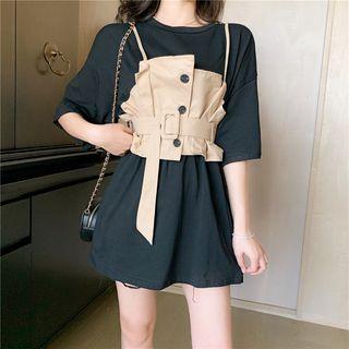 Set: Elbow-sleeve T-shirt + Spaghetti-strap Buttoned Top