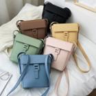 Magnetic Clasp Bucket Bag