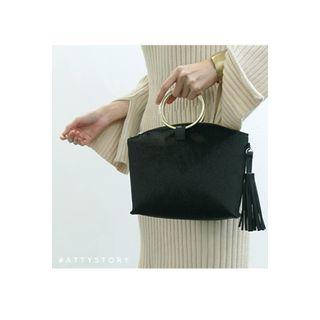Hoop-handle Tasseled Hand Bag