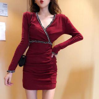 Long-sleeve Contrast-trim Ruched Mini Bodycon Dress