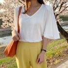 V-neck Padded-detail T-shirt