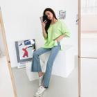 V-neck Boxy Fit T-shirt